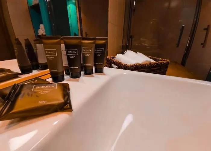 Family With Garden And Amaizing View To Bed and Breakfast Λουγκάνο