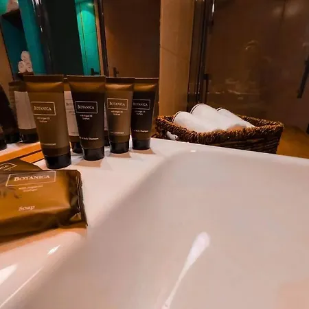 Family With Garden And Amaizing View To לינה וארוחת בוקר לוגאנו