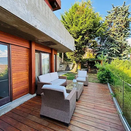 Family With Garden And Amaizing View To לינה וארוחת בוקר לוגאנו